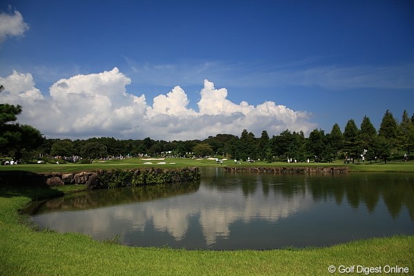 2011年 日本女子プロゴルフ選手権大会コニカミノルタ杯 3日目 池 綺麗でしょ。でもこっちは暑くて大変なんすよ。