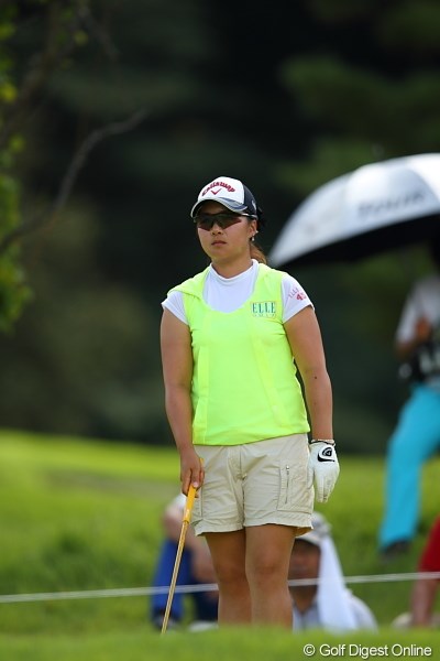 2011年 日本女子プロゴルフ選手権大会コニカミノルタ杯 最終日 イ・ヘス このジャケット、一瞬ギャラリー整理の方かと思ってしまった。