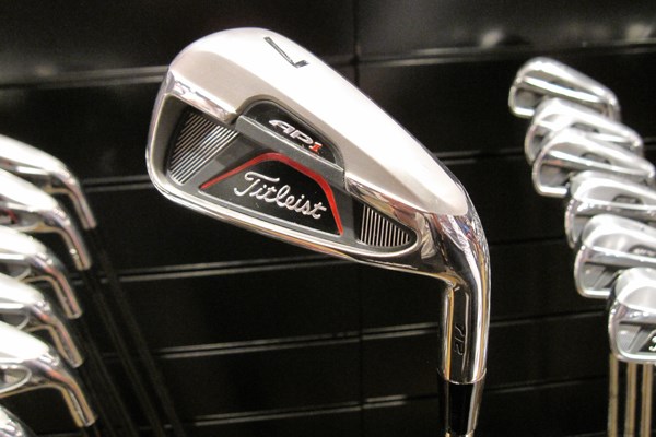 プロが愛用するタイトのアイアンが2年ぶりにリニューアル NO.2