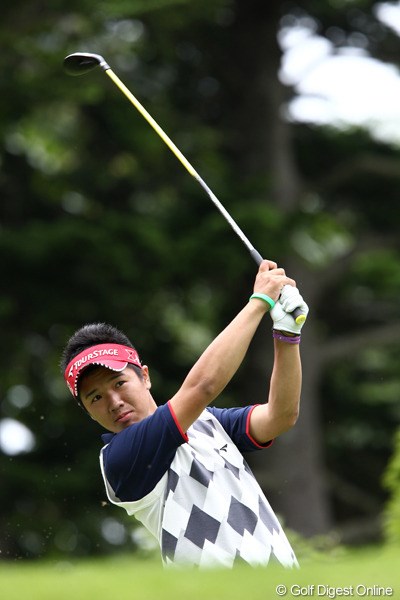 2011年 ANAオープンゴルフトーナメント 初日 伊藤誠道 アマチュアの誠道君ノーボギーの3アンダー7位タイスタート