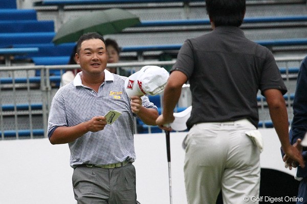 2011年 ANAオープンゴルフトーナメント 初日 小田孔明 「ノーボギーってのが1番良かった」とさ・・・