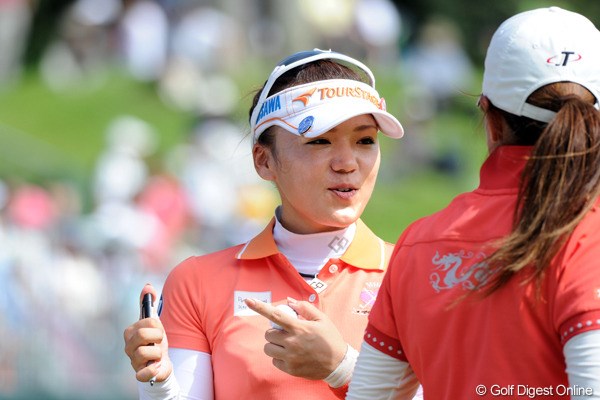 2週間のブランクを感じさせぬ完璧なゴルフで首位タイとなった有村智恵