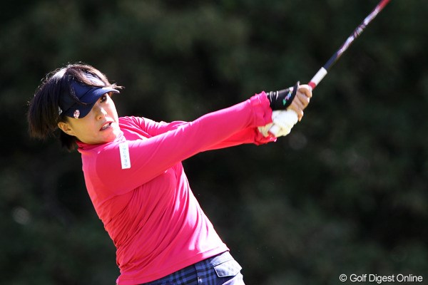 2011年 ミヤギテレビ杯ダンロップ女子オープンゴルフトーナメント 初日 恒川智会 4アンダートップタイスタート！
