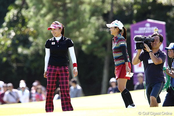 2011年 ミヤギテレビ杯ダンロップ女子オープンゴルフトーナメント 2日目 宮里藍＆有村智恵
