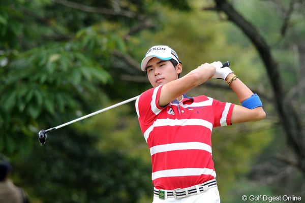 2011年 アジアパシフィックオープンゴルフチャンピオンシップパナソニックオープン 最終日 金度勲 激しい優勝争いが展開された最終日。金度勲が母国の先輩S.K.ホと並んで2位タイでフィニッシュした。