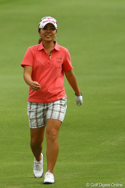 2011年 日本女子オープンゴルフ選手権競技 初日 宮里美香 この1年でまたひと回り強くなった気がします。連覇なるか・・・。崩れる気配が全くないゴルフです。イーブンパー首位発進です。