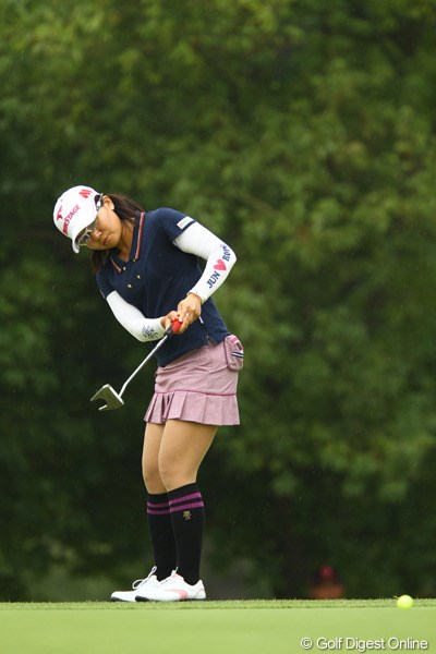 2011年 日本女子オープンゴルフ選手権競技 2日目 上原彩子 ツアーNO.1のリカバリー率を誇る上原彩子が首位争いに参入！