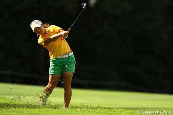 2011年 日本女子オープンゴルフ選手権競技 3日目 宮里美香 単独首位スタートの宮里美香は5位タイに後退。大会連覇をかけ4打差を追う