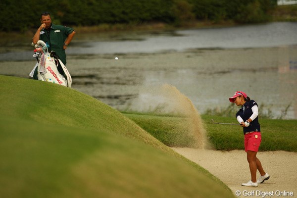 2011年 日本女子オープンゴルフ選手権競技 最終日 宮里藍 和合の罠にことごとく・・・今日もバンカーばかり。