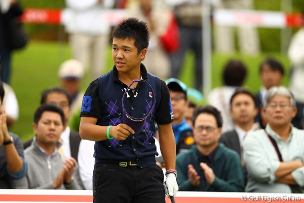2011年 キヤノンオープン 初日 伊藤誠道 地元の大声援を受けてスタート。しかし96位タイと声援に応えられなかった