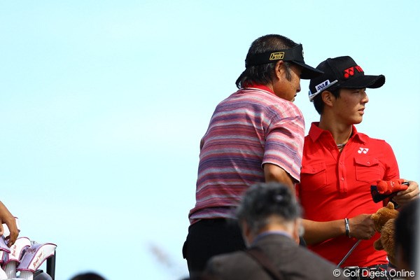 2011年 キヤノンオープン 初日 尾崎将司と石川遼