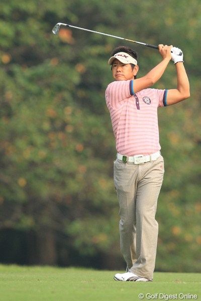 2011年 日本オープンゴルフ選手権競技 初日  藤田寛之 藤田寛之を支えるのは正確無比なコースマネジメント。昨年の「日本シリーズJTカップ」に続くメジャー2勝目なるか