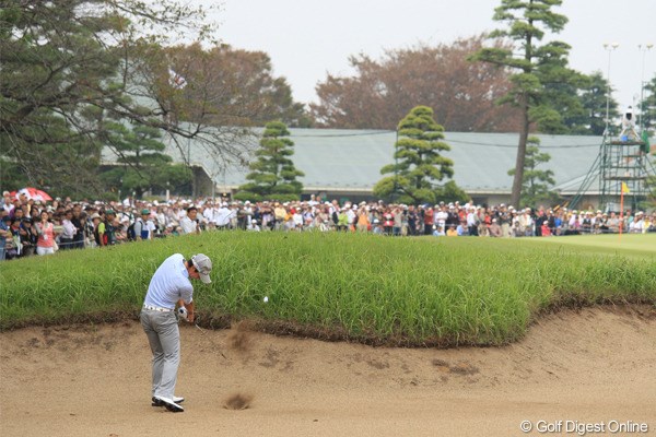 2011年 日本オープンゴルフ選手権競技 初日 石川遼 本日のギャラリー数 6,877名