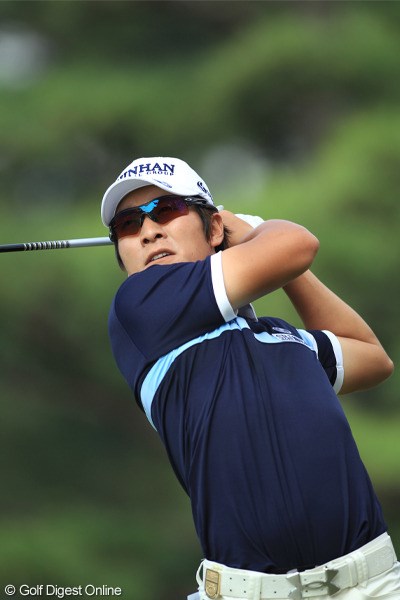 2011年 日本オープンゴルフ選手権競技 2日目 キム・キョンテ 史上6人目の日本オープン連覇の夢が2日で散ったキム・キョンテ