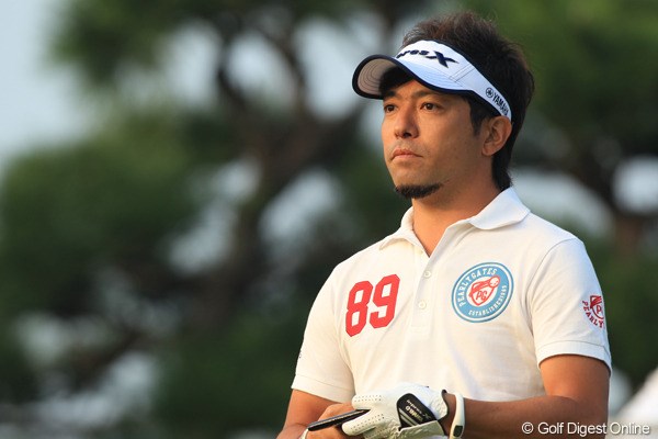 2011年 日本オープン 2日目 河瀬賢史 河瀬選手のウエア、実は藤田さんの“おさがり”も多いんです。ガンバレ！