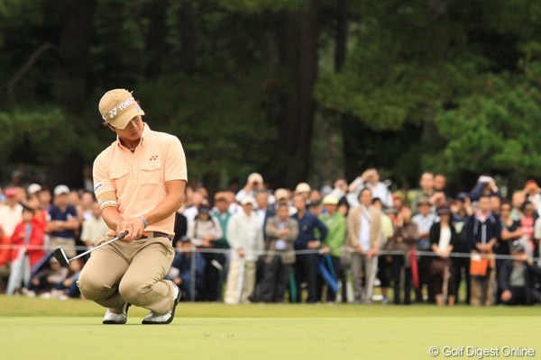 2011年 日本オープンゴルフ選手権競技 3日目 石川遼 昨日とは一転…。石川遼は終始厳しい表情で3日目を戦った