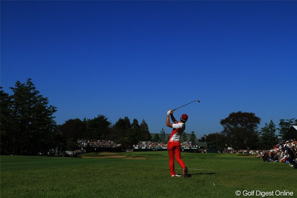 2011年 日本オープンゴルフ選手権競技 最終日 石川遼 18H  2nd Shot 本当に今日は晴天で最高な一日でした。