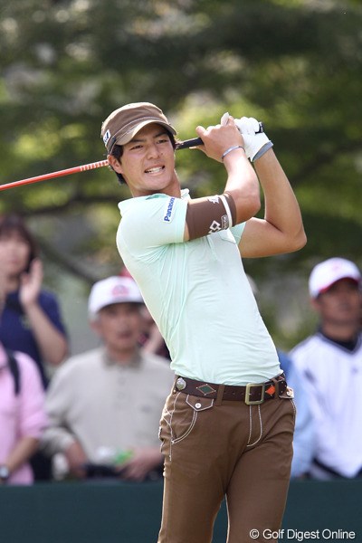 2011年 ブリヂストンオープンゴルフトーナメント  3日目  石川遼 悔しい2発のティショットOB…。石川遼はムービングデーにスコアを落とした