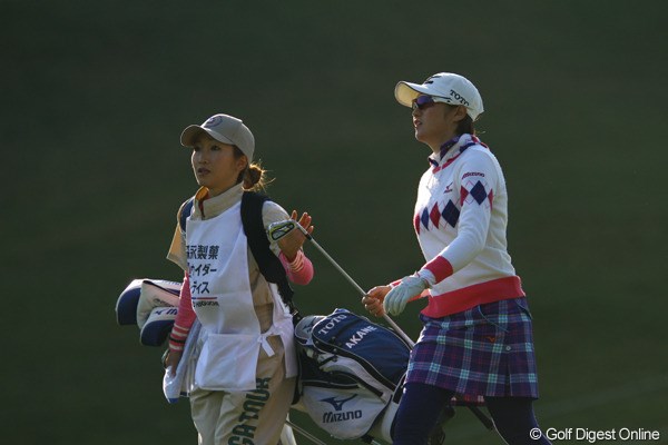 2011年 樋口久子 森永製菓ウィダーレディス 初日 飯島茜