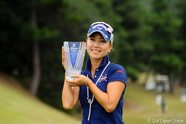 上田桃子がプレーオフを制し、2年ぶりの勝利！【国内女子ツアー LPGA