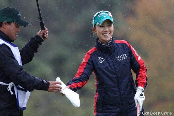 2011年 伊藤園レディスゴルフトーナメント 初日 上田桃子