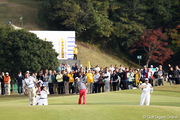 2011年 伊藤園レディスゴルフトーナメント 2日目 横峯さくら トップと2打差、優勝争いは？