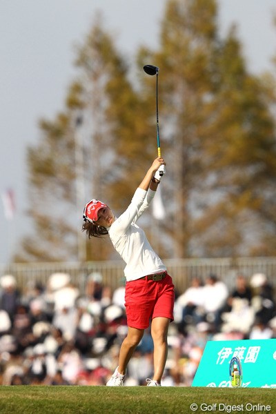2011年 伊藤園レディスゴルフトーナメント 最終日 上田桃子 2週連続優勝には届かなかったが納得のラウンドができた上田桃子
