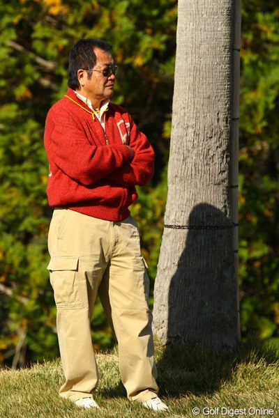 2011年 カシオワールドオープンゴルフトーナメント2日目 佐野木さん 「おうっ、呼んだか？」・・・ジャンボさんの応援に来てました。