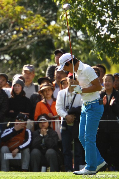 2011年 カシオワールドオープンゴルフトーナメント 3日目 石川遼 ミスショットで激しい雄叫び。