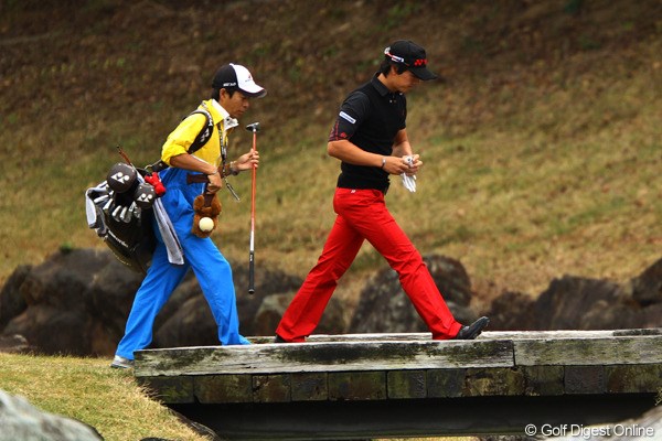 2011年 カシオワールドオープンゴルフトーナメント 最終日 石川遼 賞金王の道は断たれたけど、来週最後の試合で今年の1勝目、そして節目の通算10勝目を目指して欲しいです。