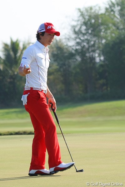 2011年 タイランドゴルフ選手権 最終日 石川遼  ショートパットは終始安定。