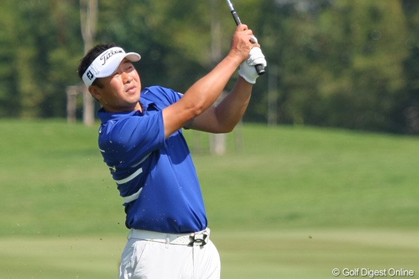 2011年 タイランドゴルフ選手権 最終日 丸山大輔 丸山大輔は今年「日本ツアー選手権」で惜敗。平塚らと同様、来季も両ツアーを掛け持つ予定だ