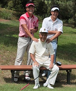 2011年 ホットニュース 杉原輝雄