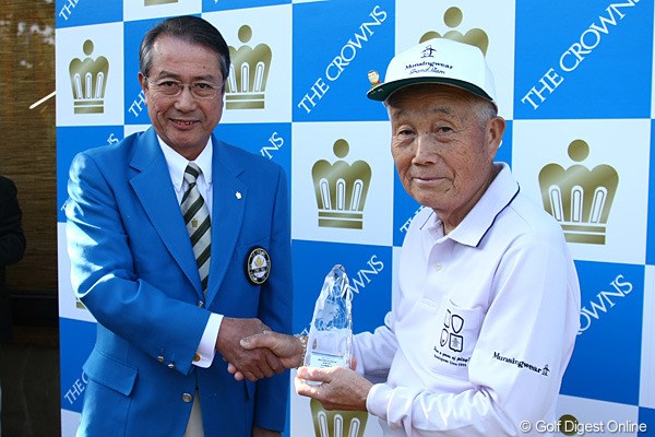 2011年 ホットニュース 杉原輝雄