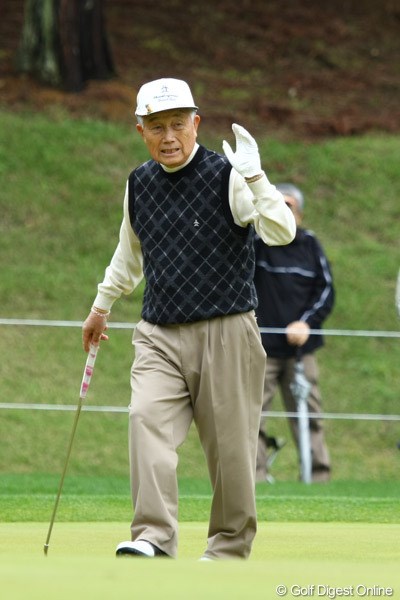 2011年 ホットニュース 杉原輝雄