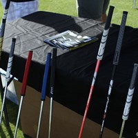 Feel Golf社の提供するFull Release Grip。クラブのヘッドスピードを上げる効果があるとのこと 2012年 PGAショー デモDay Full Release Grip