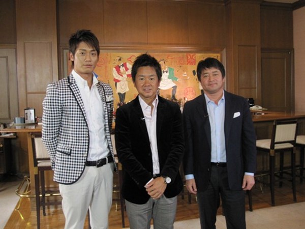 左からMCの永井大氏、藤田寛之プロ、横田真一プロ
