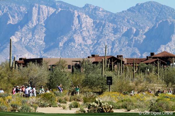 2012年 WGCアクセンチュアマッチプレー選手権 3日目 カラフルデザート 意外と色彩豊かな砂漠の風景。青、緑、黄色、白…