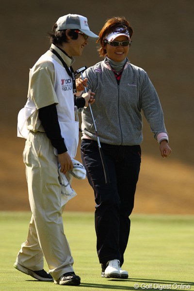 2012年 ヨコハマタイヤゴルフトーナメントPRGRレディスカップ 2日目 福田裕子 こちらは連続バーディでのスタートだったのですが、5つもスコアを落としてしまいました。
