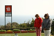 2012年 ヨコハマタイヤゴルフトーナメントPRGRレディスカップ 最終日 黙祷