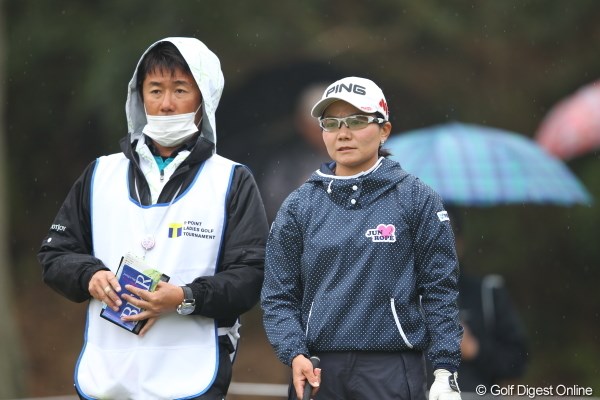 2012年 Tポイントレディスゴルフトーナメント 初日 上原彩子