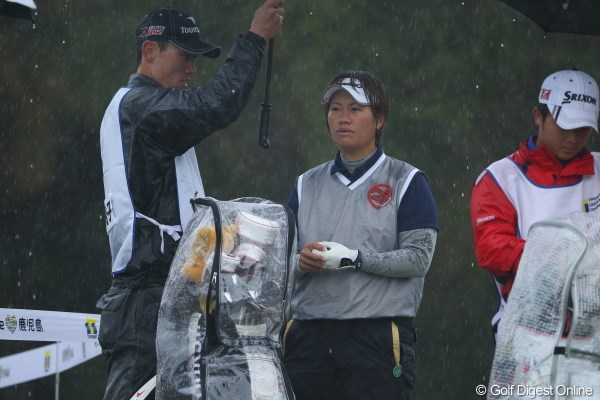 2012年 Tポイントレディスゴルフトーナメント 初日 福田裕子 おい！ちょっとコレ降りすぎじゃねーか？