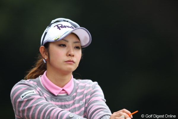 2012年 Tポイントレディスゴルフトーナメント 2日目 斉藤愛璃 えー愛璃のお願い聞いてくれないの?？