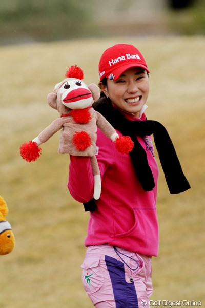 2012年 RRドネリー LPGA ファウンダーズカップ 最終日 パク・ヒヨンとヘッドカバー