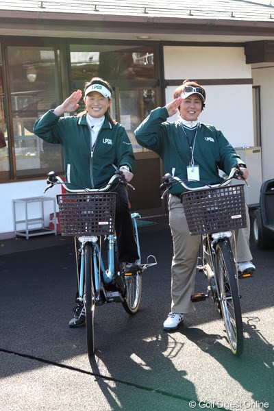 2012年 ヤマハレディースオープン葛城 事前 ヤマハ電動アシスト自転車 見回りですか？何か楽しそうなんですけど・・・。