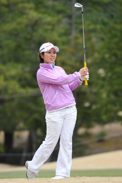 2012年 スタジオアリス女子オープン 初日 比嘉真美子