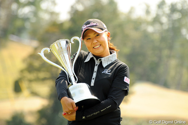 佐伯三貴が逆転勝利！有村は5位Tフィニッシュ