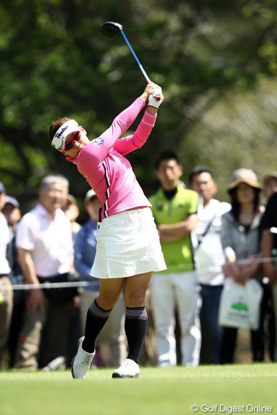 2012年 サイバーエージェント レディスゴルフトーナメント 最終日 有村智恵 2位に5打差をつけてぶっちぎり優勝、おめでとう！
