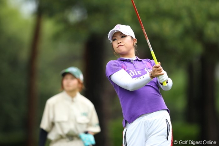 ゴルファーにヒールがいたっていいじゃないか！ 2012年 ワールドレディスチャンピオンシップサロンパスカップ 2日目 金田愛子