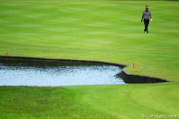 2012年 ダイヤモンドカップゴルフ 最終日 藤田寛之 前半は藤田さんの一人旅。